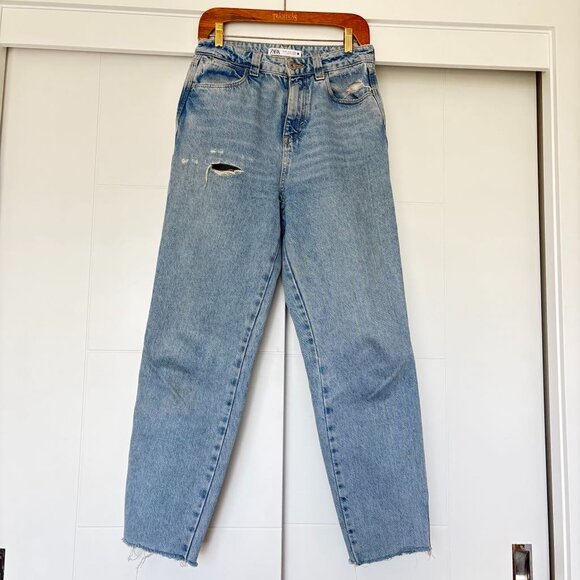 [28] ZARA Light Wash High-Waisted Jeans - Picture 1 of 9